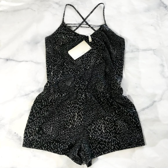 Fabletics Black & White Strappy "Joel" Romper - Picture 1 of 8